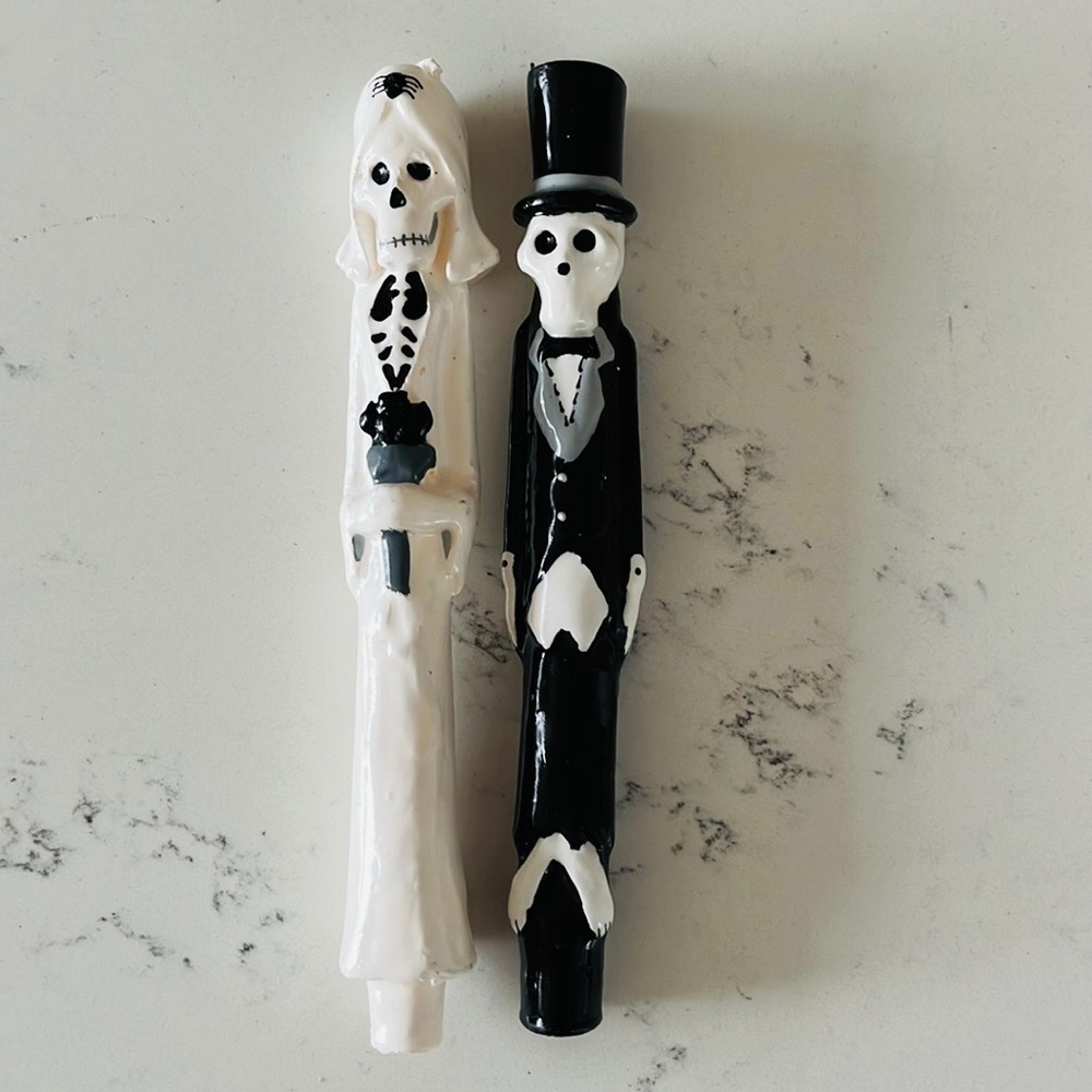 ModCloth Newlydeads Candles - Picture 4 of 14